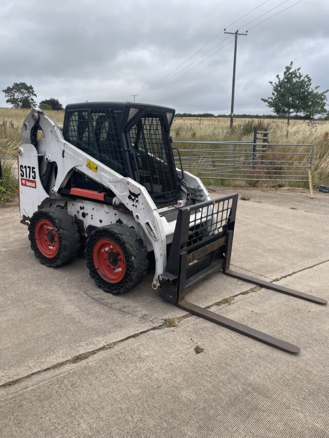 Bobcat skid steer s175