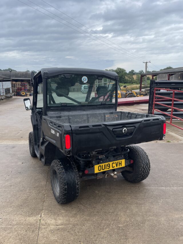 Canam traxter UTV