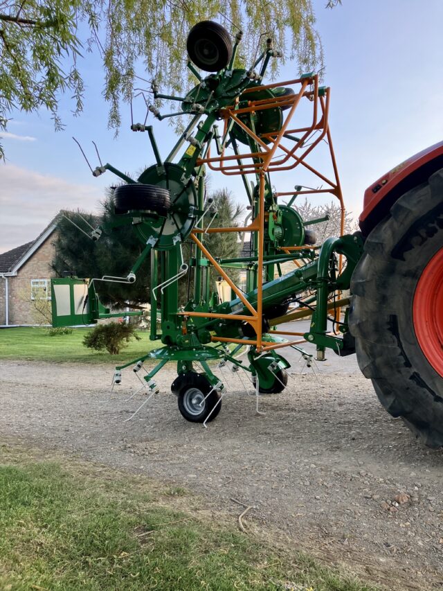 New Malone Tedd-Air 840 tedder