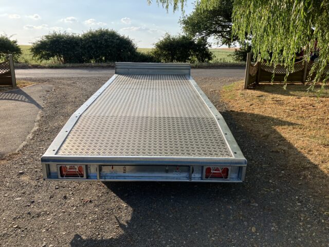 New TuffMac 16ft Beavertail low loader