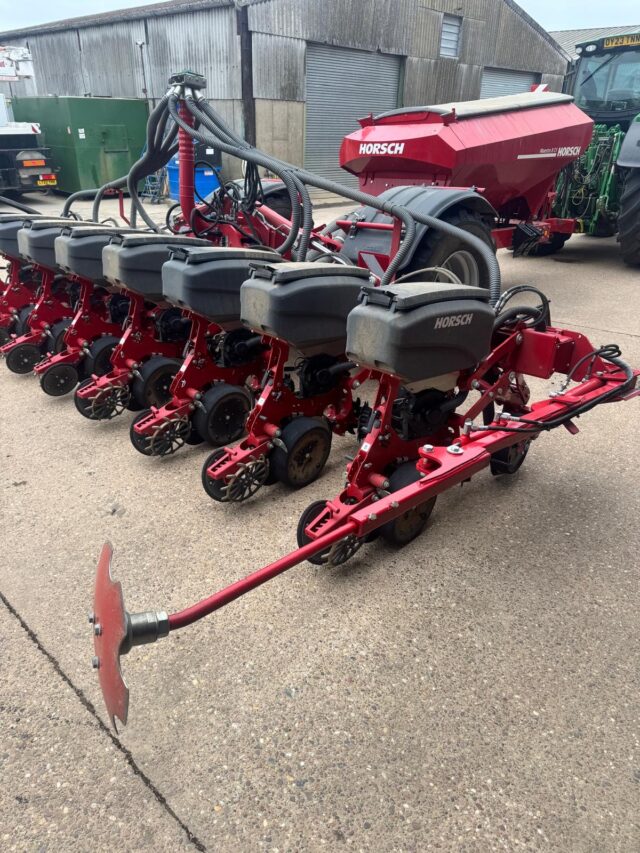 TD002215 HORSCH 6M MAESTRO DRILL