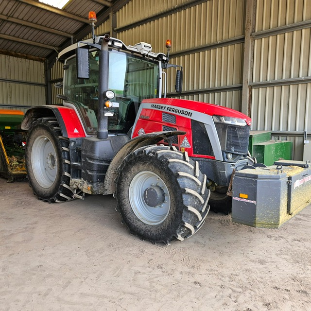 T2037592 MF 8S.205 EXD7 4WD TRACTOR