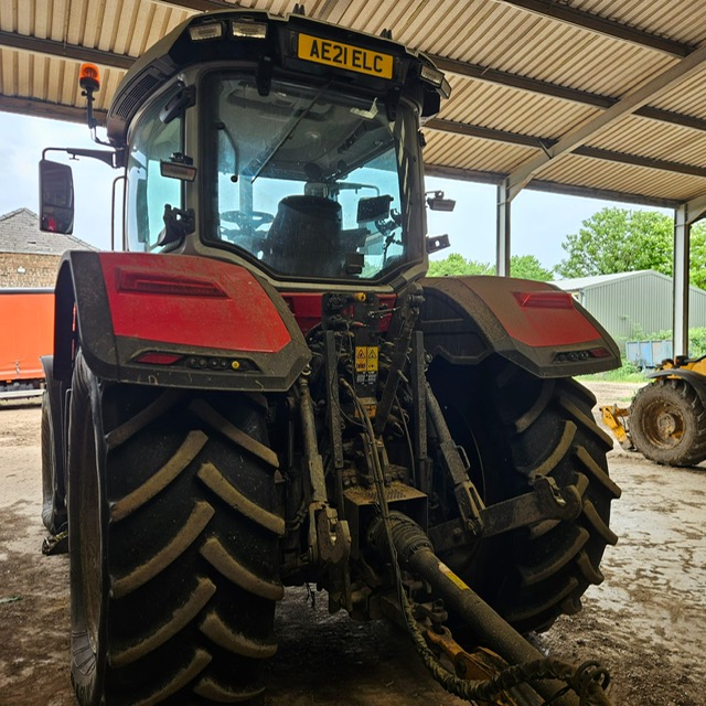 T2037592 MF 8S.205 EXD7 4WD TRACTOR