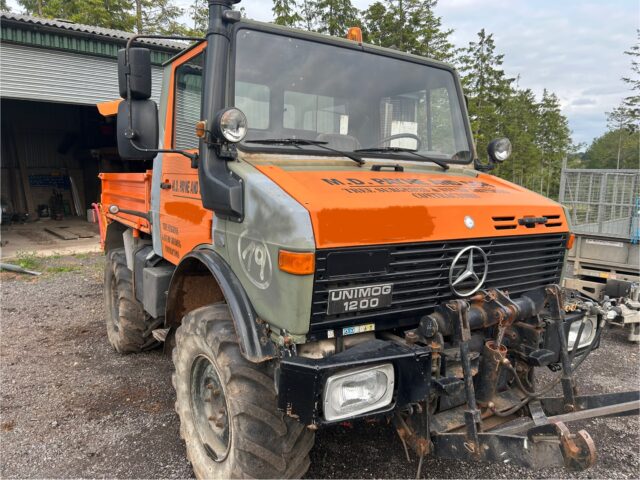 Mercedes Unimog 1200 ag