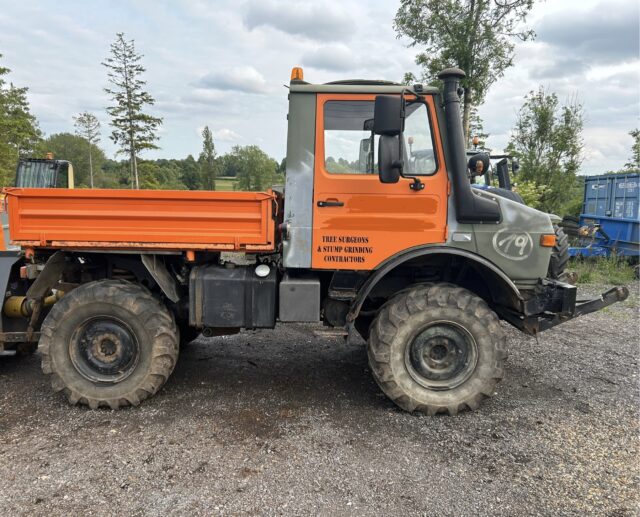 Mercedes Unimog 1200 ag