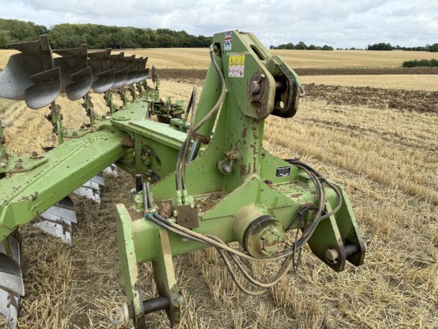 Dowdeswel 170 7+1+1 9F plough