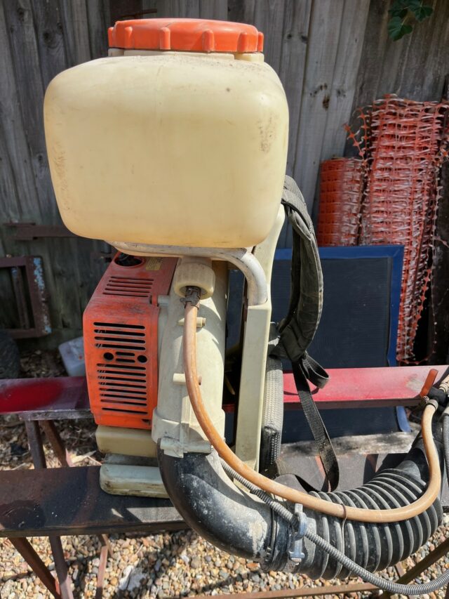 Sthil SR400 Backpack mist blower