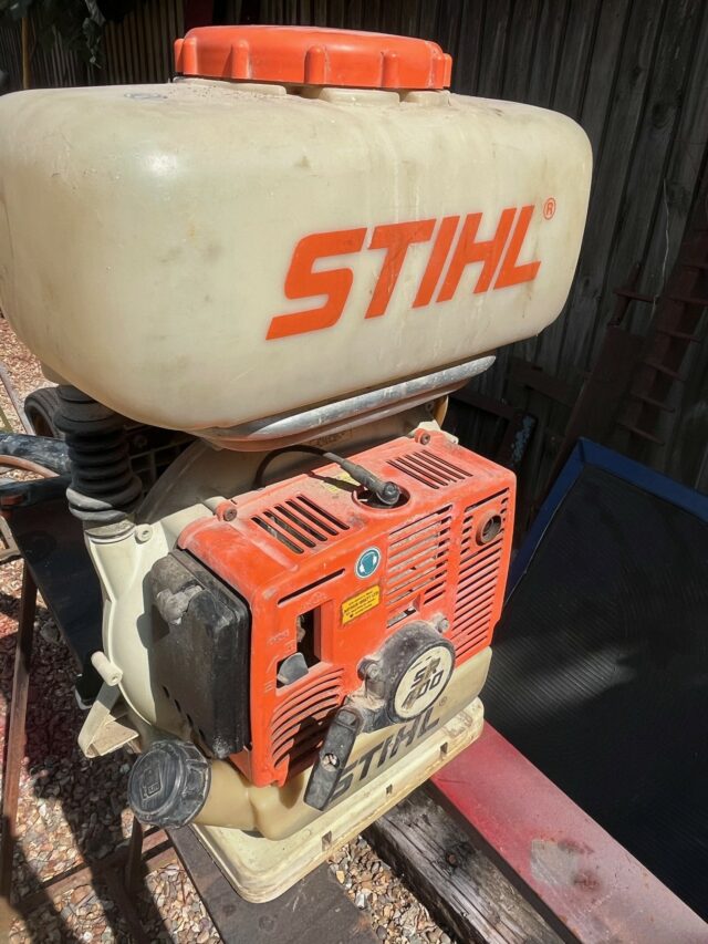 Sthil SR400 Backpack mist blower