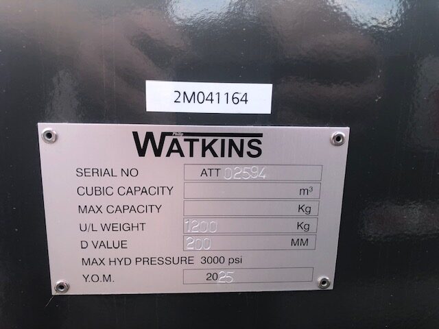 2M041164 PHILLIP WATKINS 1200KG WEIGHT