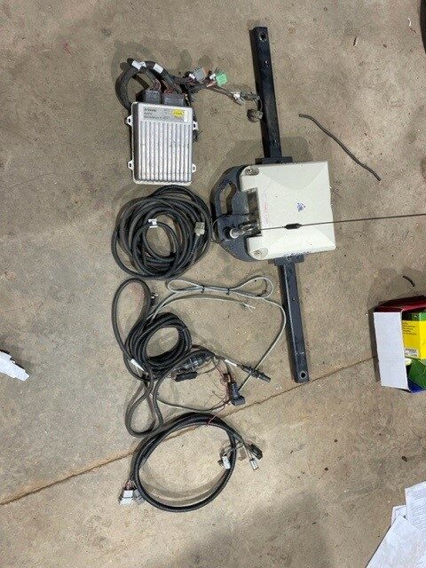 T5012564 TRIMBLE 3.200 RECIEVER