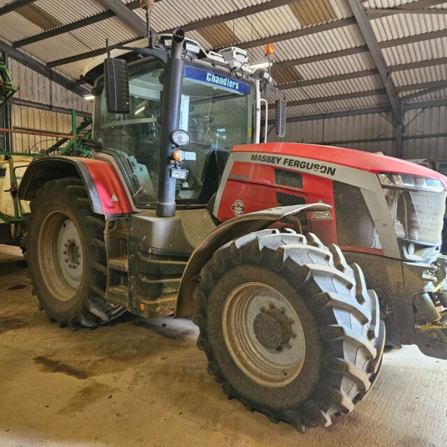 T2037613 MF8S.205 EXDE TRACTOR