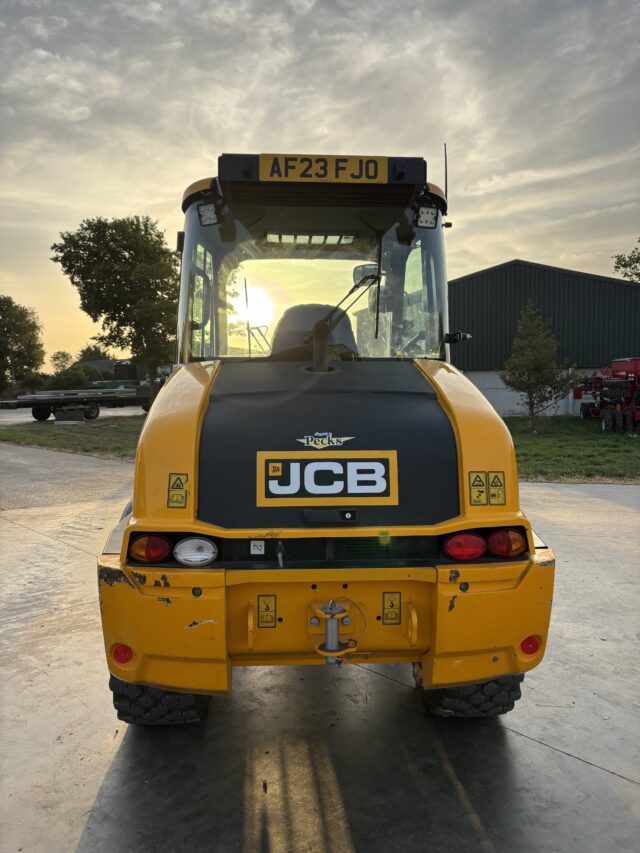 JCB TM220