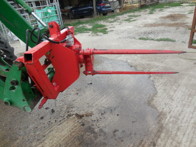 SGN bale unroller