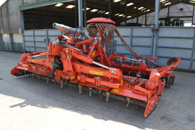 2021 Kuhn HR 5004 / Venta TF 1512