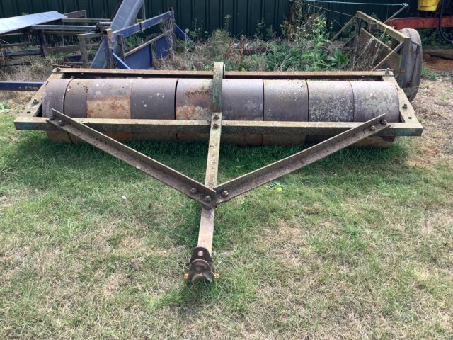 Wilder paddock roll