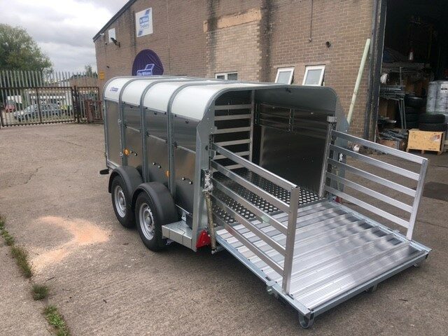 GM036954 IFOR WILLIAMS TA5G TRAILER