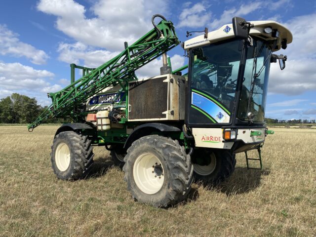 Househam AR3000 24m 2007