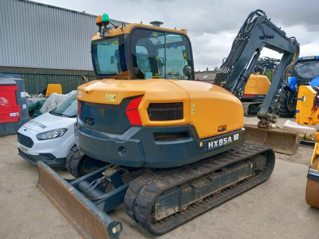 Hyundai HX85A