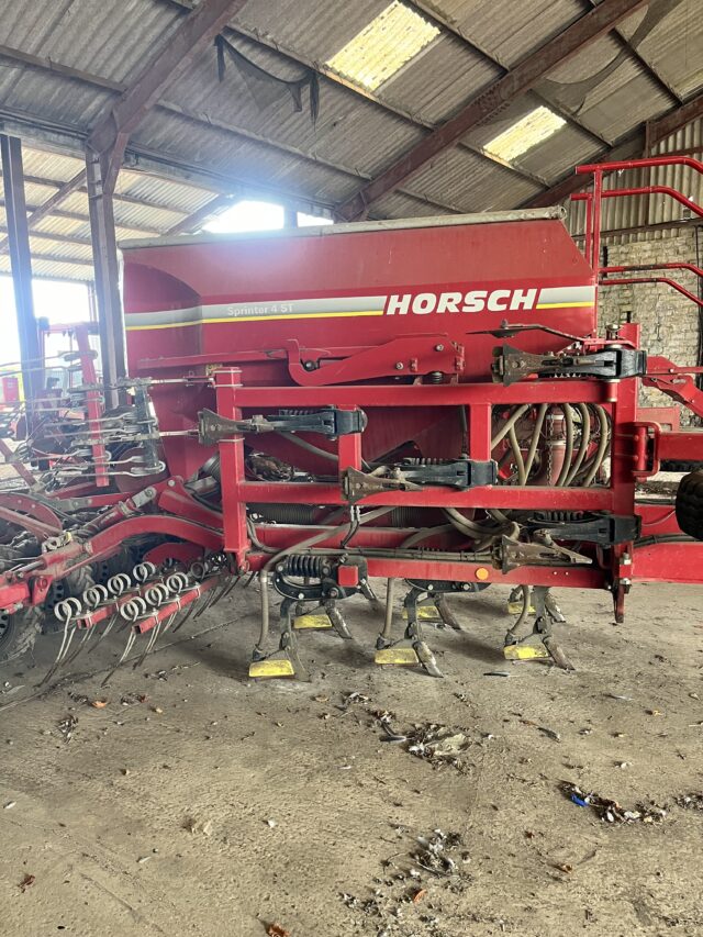 Horsch Sprinter 4 metre drill