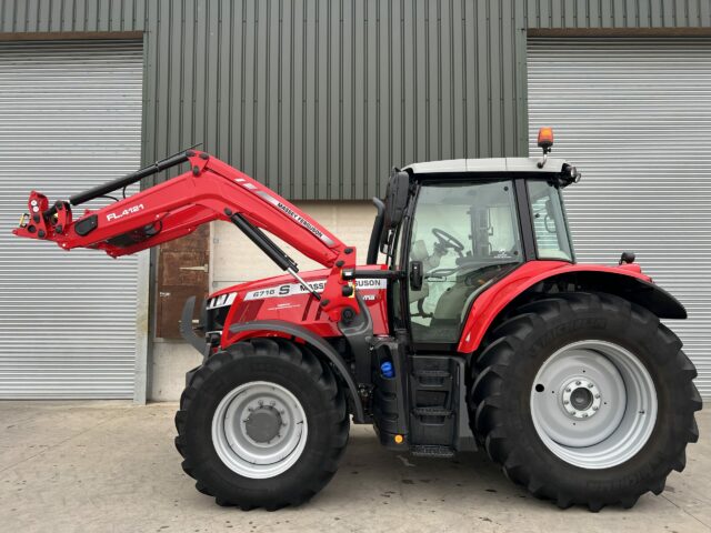 MASSEY FERGUSON 6716S