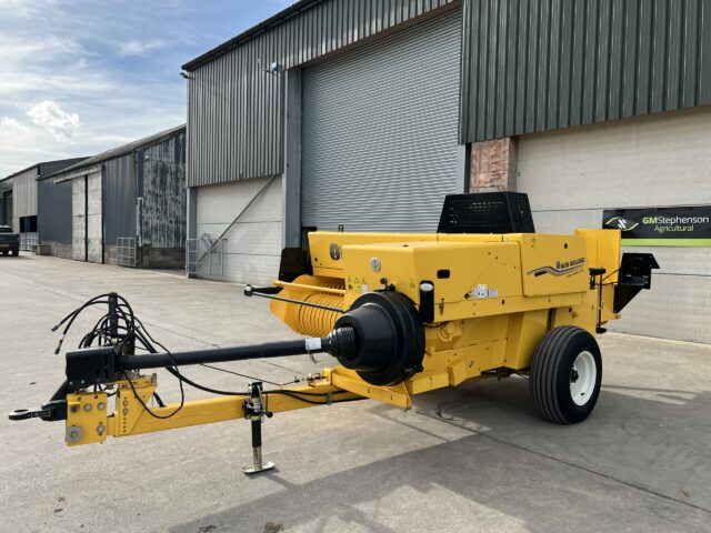 NEW HOLLAND HAYLINER 275 UNUSED BALER