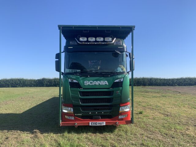 Scania R450 Rigid & Trailer