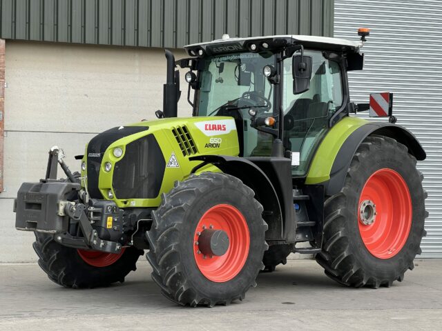 CLAAS ARION 650