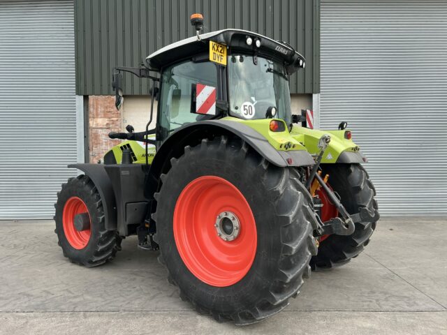 CLAAS ARION 650