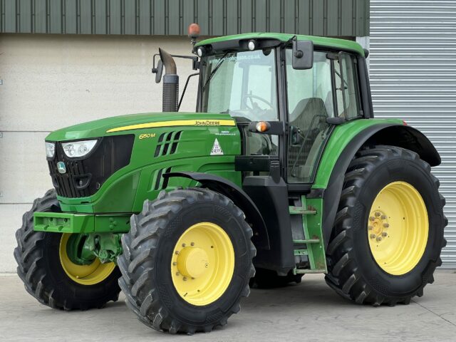 JOHN DEERE 6150M