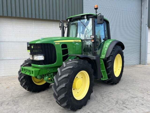 JOHN DEERE 6930 STANDARD