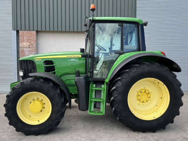 JOHN DEERE 6930 STANDARD