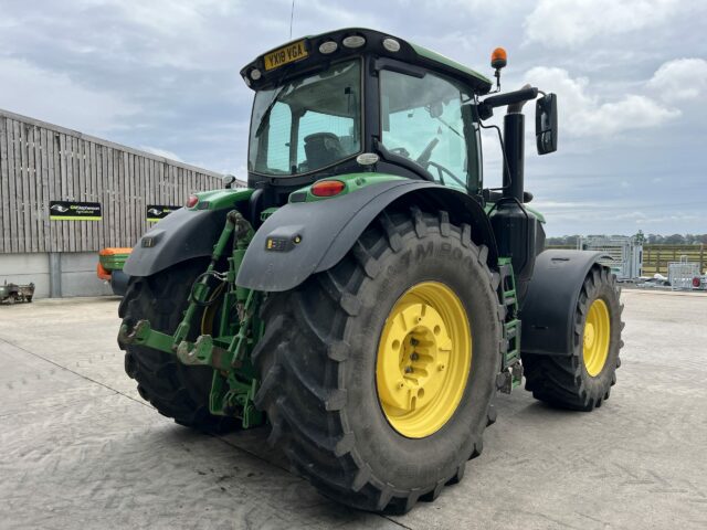 JOHN DEERE 6250R