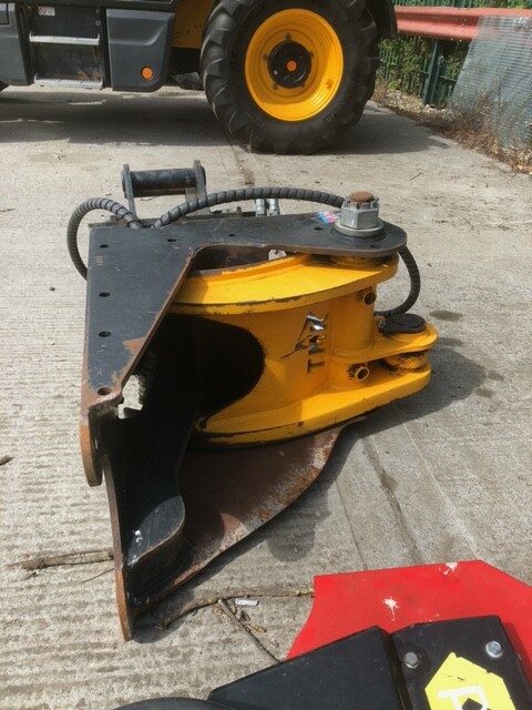 TA04865A TREE SHEAR TMK300