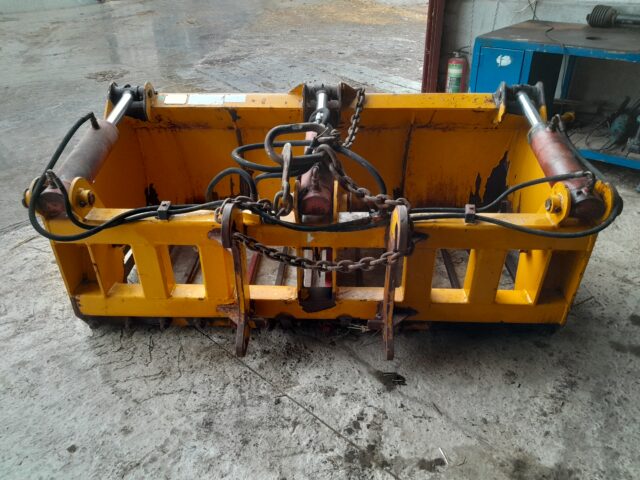 Twose shear grab