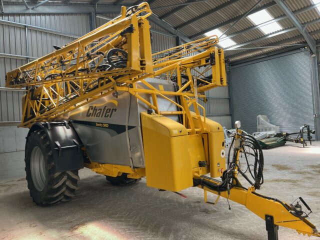 T237946A CHAFER SENTRY TRAILED SPRAYER