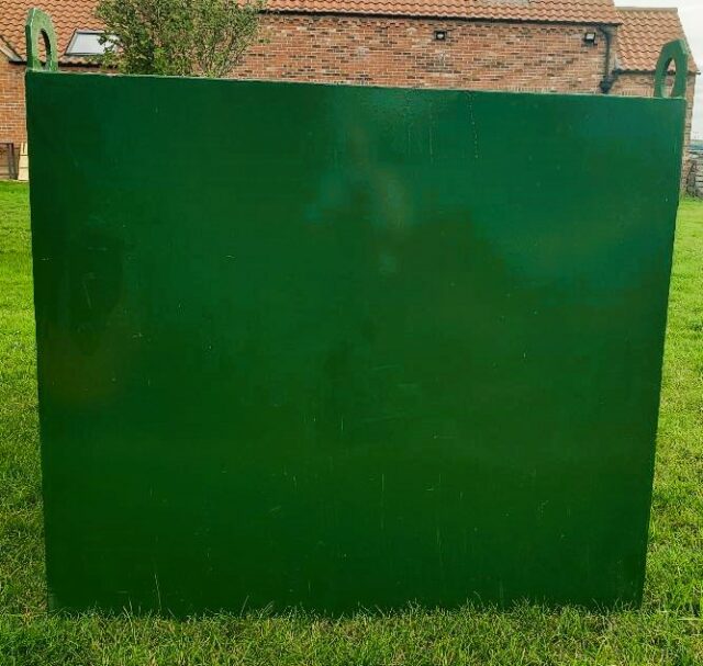 Wiles 2500ltr steel bunded fuel station