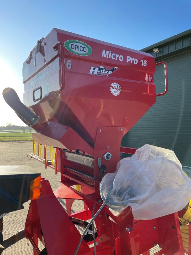 Opico Micropro 16 Granule Applicator