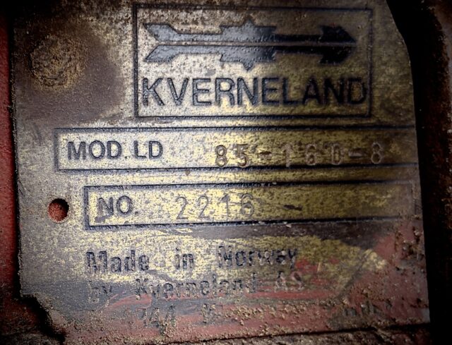Kverneland 4 furrow reversible plough