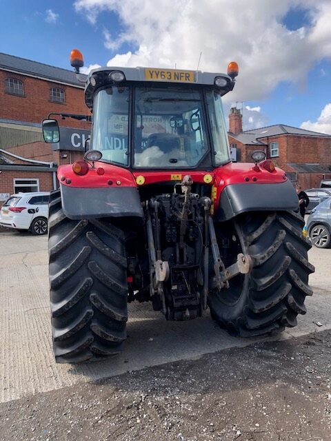 T512650B MF7618 4WD TRACTOR