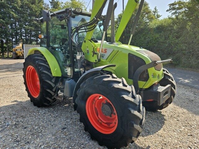 Claas Axos 340 CX 4wd Tractor