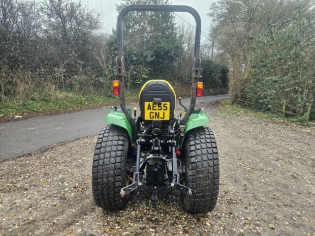 John Deere 3320 4wd Compact Tractor