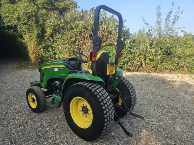 John Deere 3320 Compact Tractor