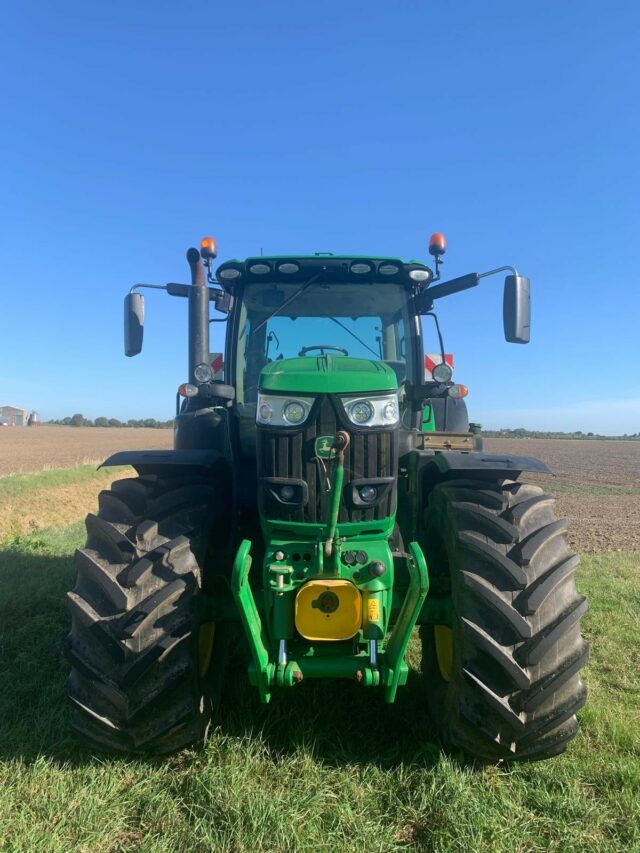 John Deere 6195R