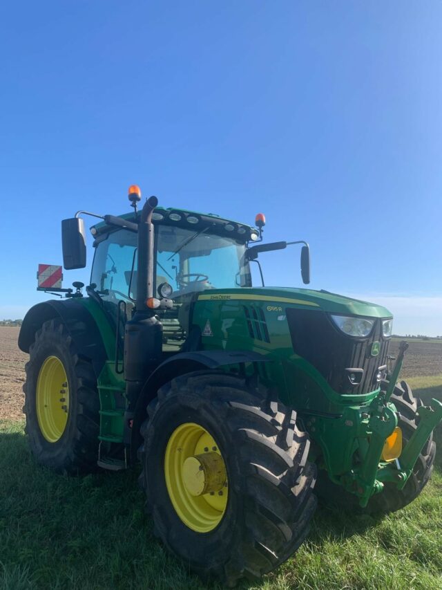 John Deere 6195R
