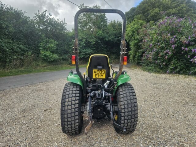 John Deere Compact 3320 4wd Tractor