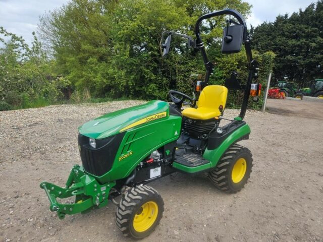 John Deere 1026R Compact Tractor