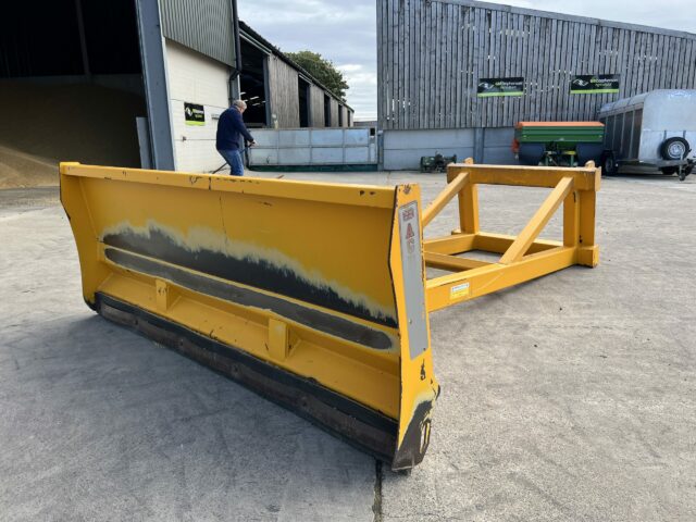 AGRI-WELD GRAIN PUSHER