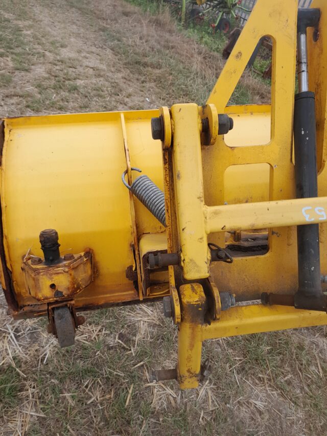 Vale sp130 snow plough