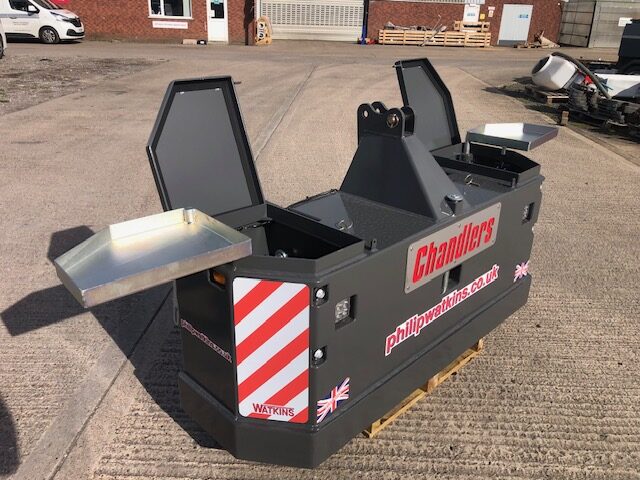 2M041180 PHILLIP WATKINS 2500KG WEIGHT