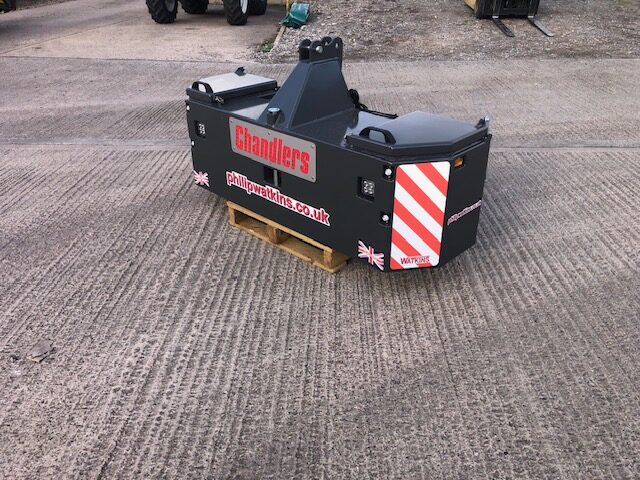 2M041170 PHILLIP WATKINS 1200KG WEIGHT